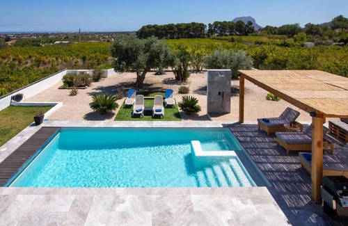 Ondara Villa | 350 m² Villa ∙ 5 bedrooms ∙ 10 guests