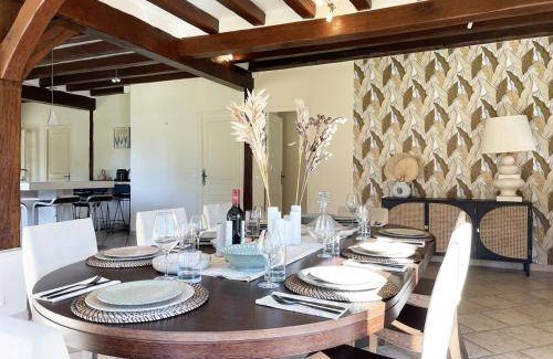 Sours Villa | 350 m² Villa ∙ 5 bedrooms ∙ 12 guests
