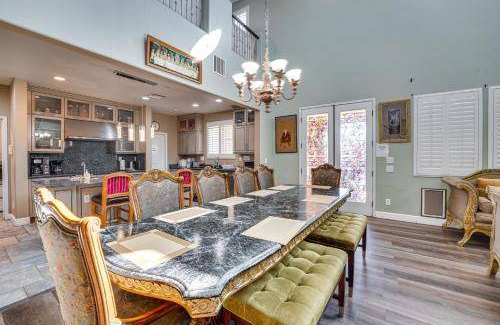 North Las Vegas House | 358 m² House ∙ 5 bedrooms ∙ 10 guests