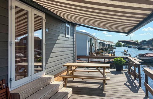 Municipality of Stichtse Vecht House | 36 m² House ∙ 2 bedrooms ∙ 4 guests