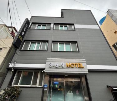 Mokpo Hotel | 369 Motel