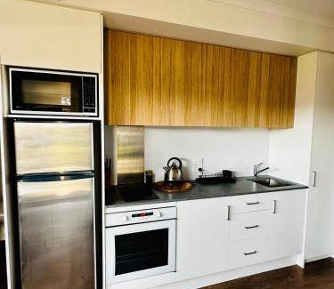 Strahan Apartment | 37 m² Apartment ∙ 1 bedroom ∙ 2 guests