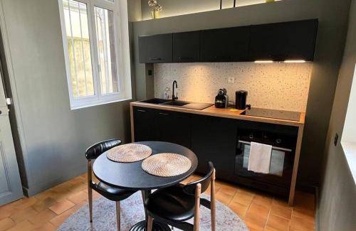 Centre Ancien Apartment | 37 m² Apartment ∙ 1 bedroom ∙ 2 guests