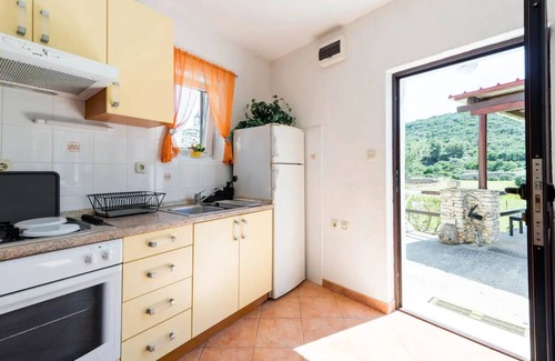 Cove Rogacic House | 38 m² House ∙ 1 bedroom ∙ 3 guests