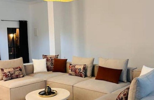 District of Sidi Youssef Ben Ali Villa | 380 m² Villa ∙ 3 bedrooms ∙ 6 guests