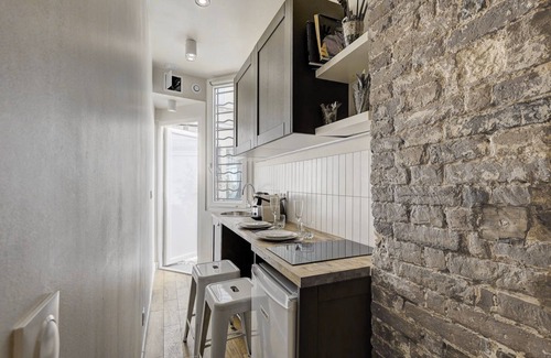 Quartier de la Goutte-d'Or Apartment | 384 Suite Ruben - Charming Apartment in Paris