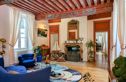 Chambuf Cottage | 390 m² Cabin ∙ 4 bedrooms ∙ 8 guests