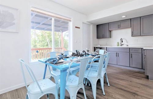 Greenwood House | 3b2b Upper Unit @Central Seattle