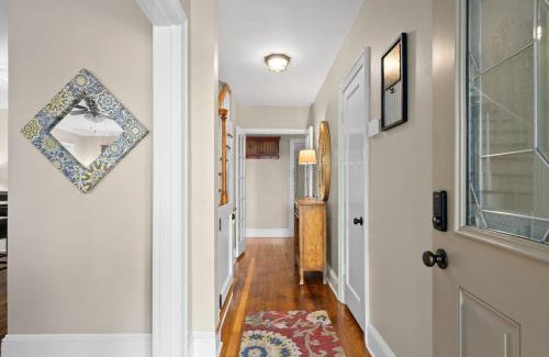 Springfield House | 3BD 102 Madison Ter