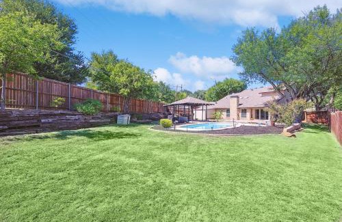 Las Colinas House | 3BD Retreat with Pool & Patio Mins to Attractions