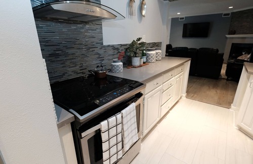 Braeswood Place House | 3Bdrm 2Bath 2Beds - NRG, Galleria