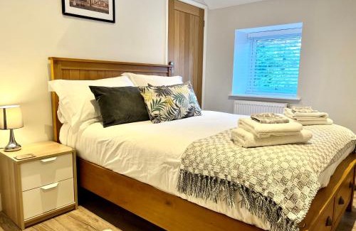 Staunton House | 3BedCottage Patio Garden CarCharging