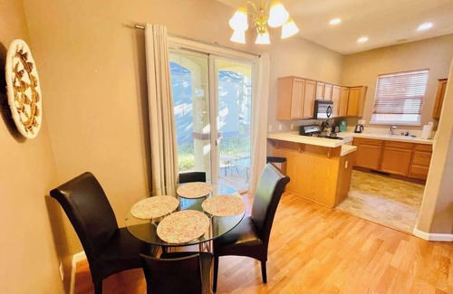 Sparks House | 3Bedroom/2Bath/Sleeps9/3TVs/AC