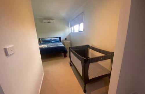 Mernda House | 3Beds-Whole House-Ramez Street-MERNDA