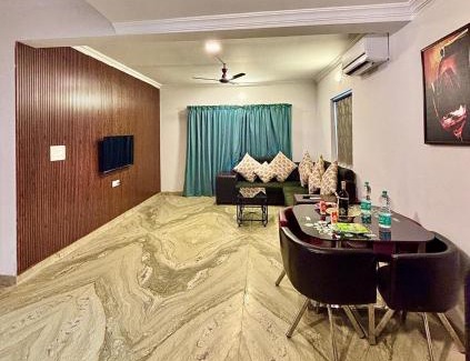 Grand Morrod Villa | 3BHK Private Pool Villa By Silver Villas