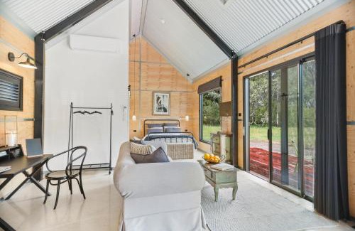Whitfield House | 3BlackSHEDS