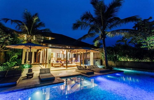 Ketewel Villa | 3BR Beach Front Villa In Pabean Beach! 9Min Drive To Bali Safari and Marine Park