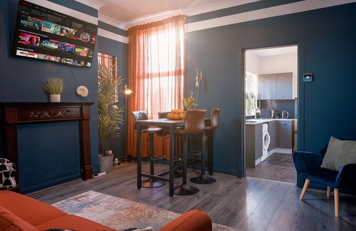 Doncaster House | 3BR*Doncaster*CONTRACTOR*Family*PARKING*Long stays