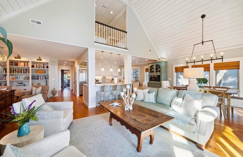 West Beach Village Villa | 3BR Oceanfront and Deluxe! Love Kiawah? Love you Accommodations!