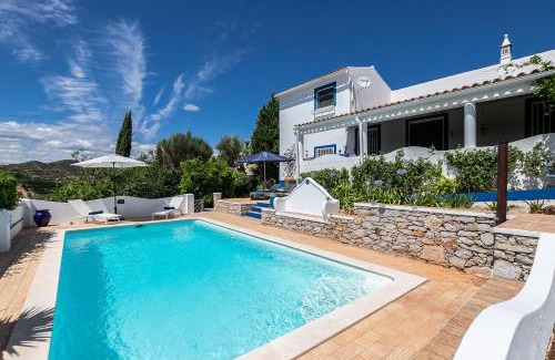 Santo Estevao Villa | 3BR Paradise, Casa Azul by HM