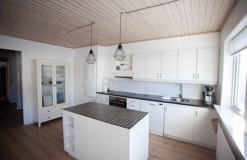 Hoyvik Villa | 3BR - Townhouse - Free Parking -Tórshavn