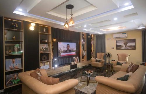 Calabar Apartment | 3Es Luxury Apartment