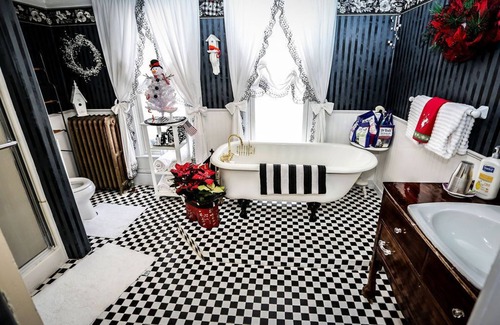 Lamar Bed & Breakfast | 3rd Street Nest Bed & Breakfast