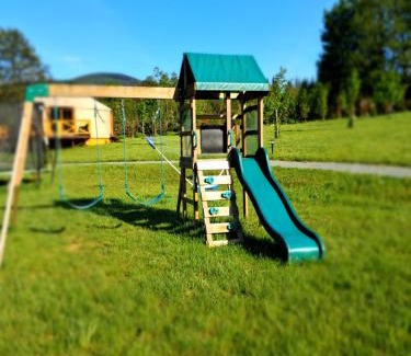 Stara Morawa Resort | 4 Żywioły - całoroczne domki kopułowe w Sudetach