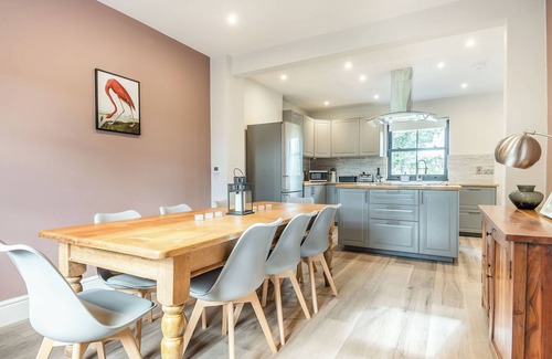 Llanfihangel Tal-y-llyn Cottage | 4 bedroom accommodation in Talgarth, near Brecon