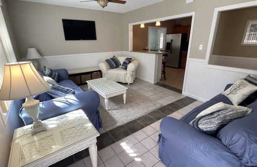 Westerly House | 4 bedrm, 2 bath home minutes to downtown Westerly, Watch Hill, Westerly beaches