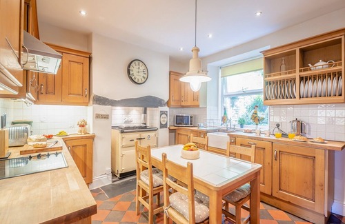 Gwynedd- Snowdonia Cottage | 4 bedroom accommodation in Capel Curig, Betws-y-Coed