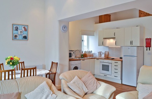 Glastonbury Cottage | 4 bedroom accommodation in West Pennard, near Glastonbury