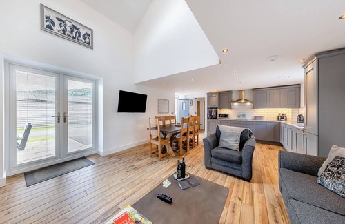 Trevor Cottage | 4 bedroom accommodation in Trevor, near Llangollen
