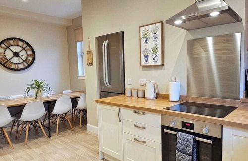 Scaniport Cottage | 4 bedroom accommodation in Scaniport, near Inverness