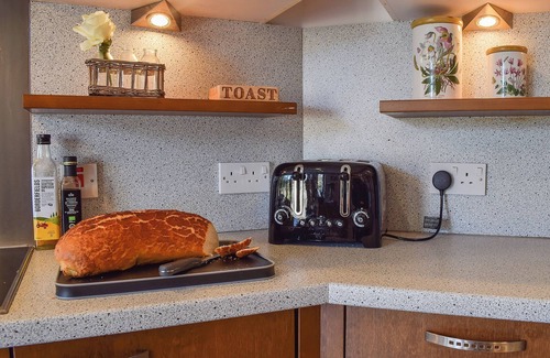 Leuchars Cottage | 4 bedroom accommodation in Balmullo, near St Andrews