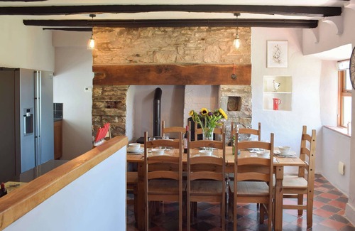 Llanelli Cottage | 4 bedroom accommodation in Ponthenri, near Llanelli