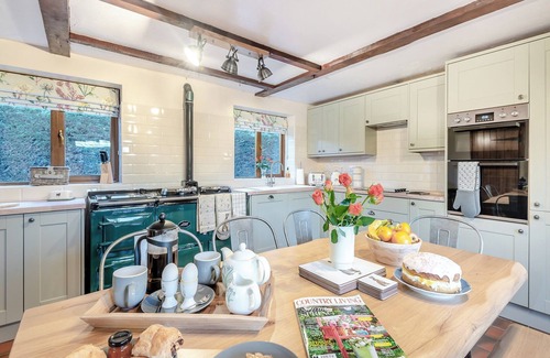 Boston Cottage | 4 bedroom accommodation in Friskney, near Skegness