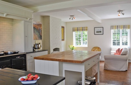 Cheddar Cottage | 4 bedroom accommodation in Cheddar