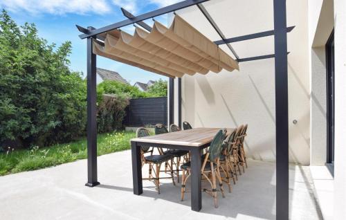 Grentheville House | 4 Bedroom Amazing Home In Grentheville
