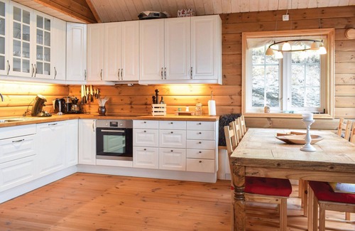 Vik House | 4 bedroom amazing home in Vik I Sogn