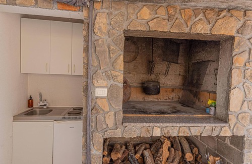 Primosten Burnji House | 4 bedroom awesome home in Primosten