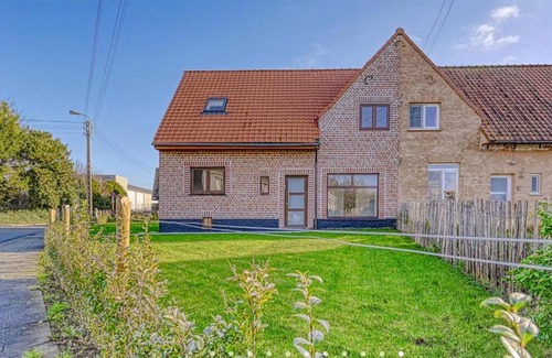 Diksmuide House | 4 Bedroom Awesome Home In Diksmuide