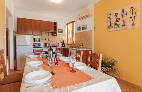 Peruski House | 4 bedroom awesome home in Barban
