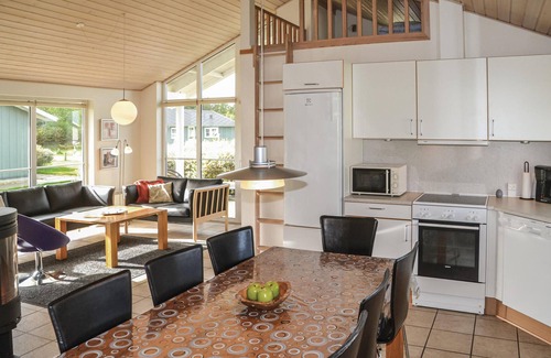 Houstrup House | 4 bedroom cozy home in Nørre Nebel