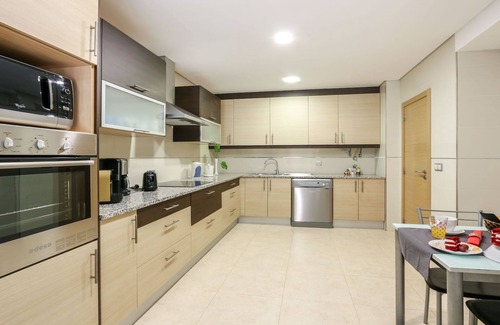 Mosqueira Villa | ★4 Bedroom, Holiday villa with Private Pool, Beach nearby in Albufeira