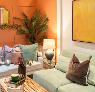 Westminster Apartment | 4 bedroom home by Buckingham Palace