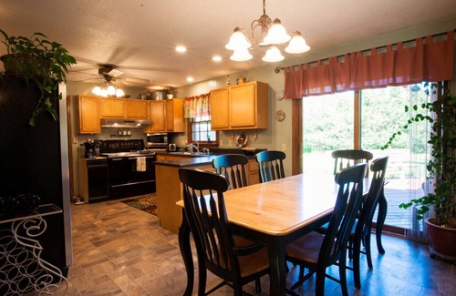 Emporia House | 4 Bedroom Home Central Location