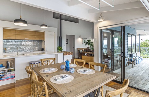 Ostend House | 4 Bedroom home with the most Incredible expansive views with huge heated pool!