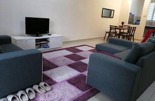 Asam Kumbang House | 4-Bedroom Homestay in Taiping, Perak
