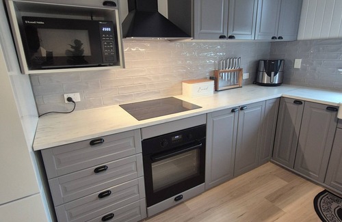 Manly House | 4-bedroom house including separate 30m2 studio in amazing Manly
